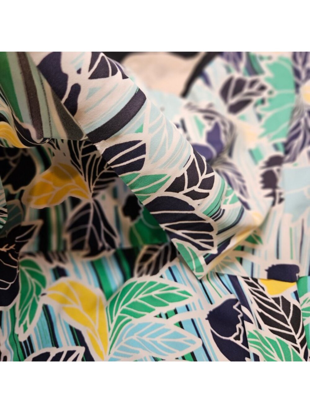 Catherines Top 22W Green Black Blue Yellow Swimsuit Top Tankini Tank Adjustable - Picture 7 of 12